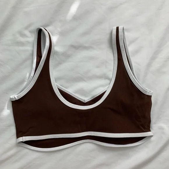 A&F YPB Sports Bra - Picture 2 of 4